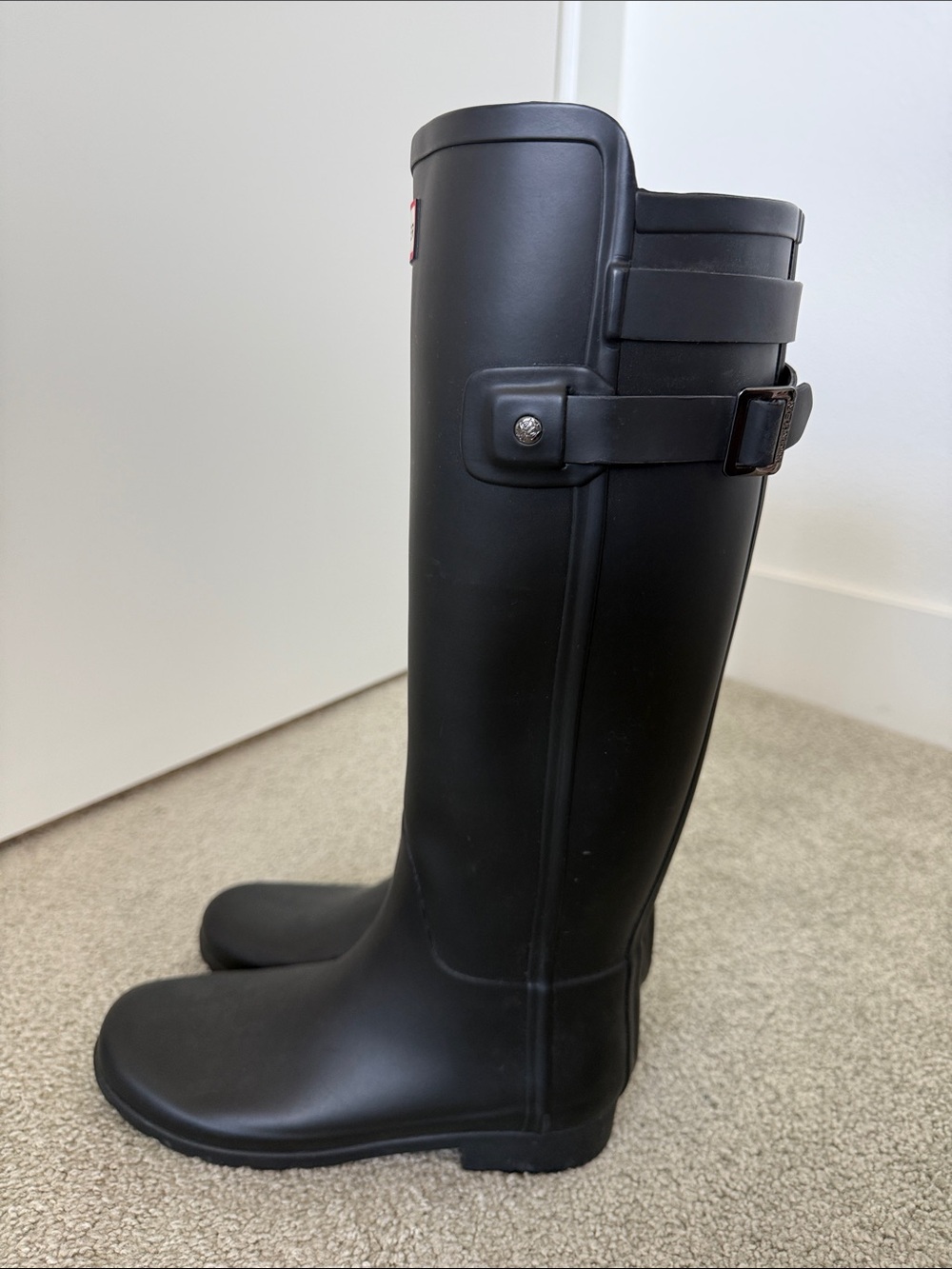 Hunter Matte Black Tall Rain Boots - Women’s size 6 - Picture 6 of 7